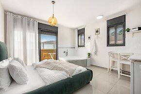 Hadas Villa Spa Yavne'el by Sea N' Rent