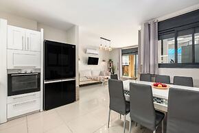 Hadas Villa Spa Yavne'el by Sea N' Rent