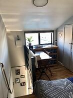 Brighton Water Cabin With Free Parking