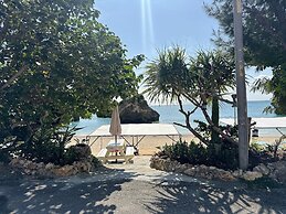 Beach side Pension mibal