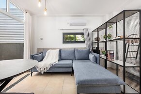 Hadas Spa Apt Yavne'el by Sea N' Rent