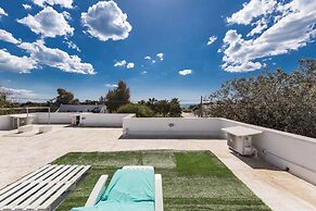 3791 Villa Maria by Barbarhouse