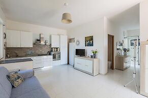 3791 Villa Maria by Barbarhouse