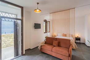 Cozy Nest on the Lake