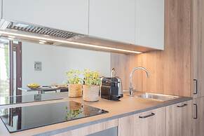 Cozy Nest on the Lake