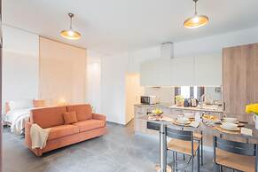 Cozy Nest on the Lake