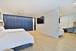 Gimhae Eobang-dong City Hotel
