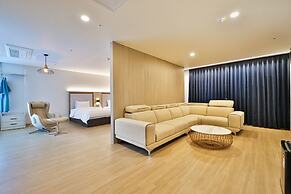 Gimhae Eobang-dong City Hotel