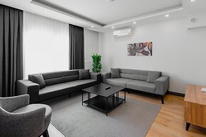 Duplex w Balcony Terrace 5 min to Beach