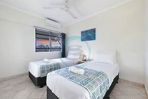 Nightcliff Foreshore Seaview Pool Workspace