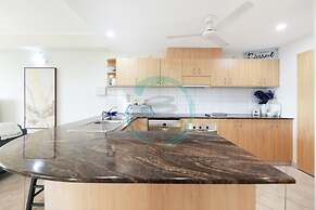 Nightcliff Foreshore Seaview Pool Workspace