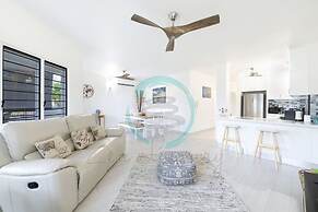 Nightcliff Foreshore Seaview Pool Workspace