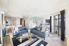 Nightcliff Foreshore Seaview Pool Workspace