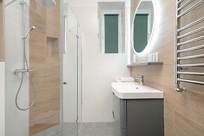 Poznań Stylish Grey by Renters