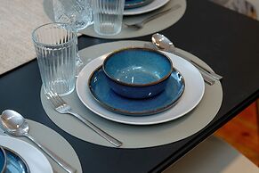 Poznań Stylish Grey by Renters