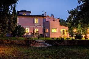 Villa TOJI