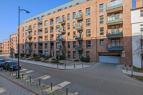 Browar Gdański Free Parking by Renters