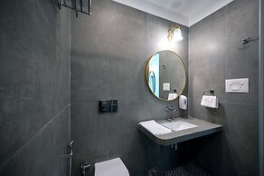 Alang Cottage By Kaz Stays