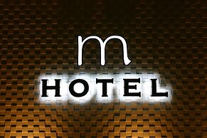 HOTELm - Adults Only