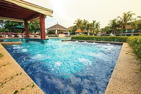 The Nouveau Chumphon Beach Resort & Golf