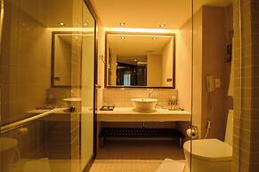 The Nouveau Chumphon Beach Resort & Golf