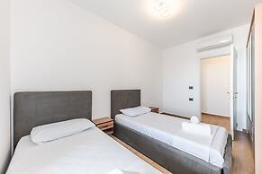 White Hill Suite by PS