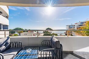 White Hill Suite by PS