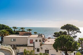 White Hill Suite by PS