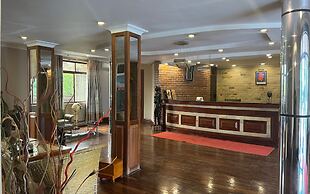 Nejobugg palace hotel