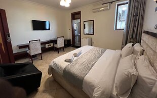 Nejobugg palace hotel