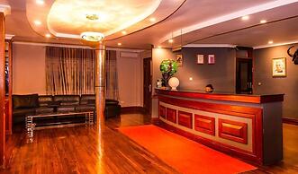 Nejobugg palace hotel