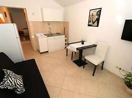 Apartments Trogrlić