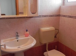 Apartments Trogrlić