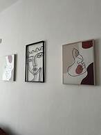 Central Main Square Apartment