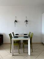 Central Main Square Apartment