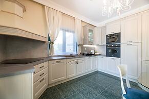 Vouliagmeni Athenian Riviera Villa