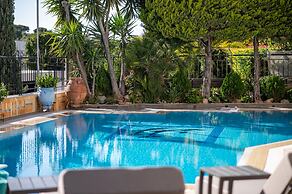 Vouliagmeni Athenian Riviera Villa