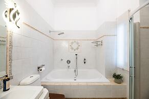 Vouliagmeni Athenian Riviera Villa