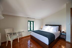 Vouliagmeni Athenian Riviera Villa