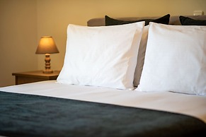 Vouliagmeni Athenian Riviera Villa