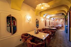 Pink Mango A Boutique Hotel