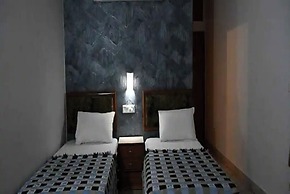 Hotel Raman's