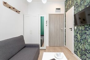 Bright Studio With Balkony by Renters