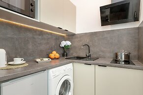 Bright Studio With Balkony by Renters