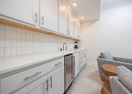 Phoenix Gulf Towers 1206 2 Bedroom Condo