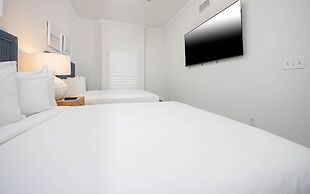 Phoenix Gulf Towers 2308 4 Bedroom Condo