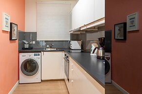 Phaedrus Living Modern Flat Kypseli