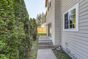 Family-friendly Seattle Getaway: 9 Mi to Downtown!