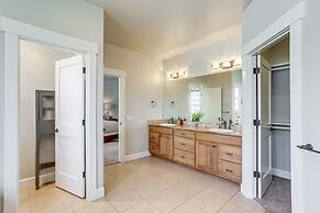 Family-friendly Seattle Getaway: 9 Mi to Downtown!