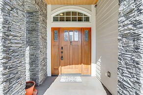 Family-friendly Seattle Getaway: 9 Mi to Downtown!